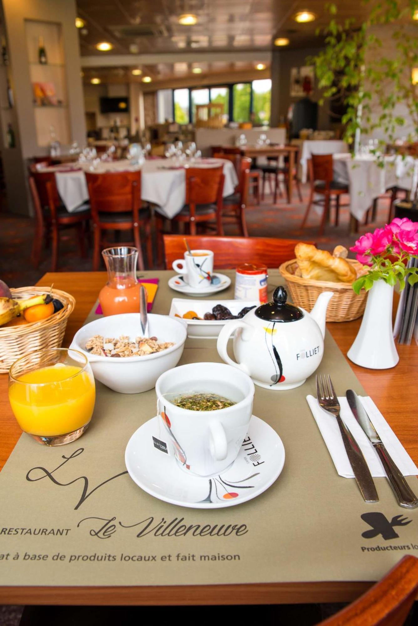 Brit Hotel Rennes St Gregoire - Le Villeneuve Saint-Grégoire エクステリア 写真