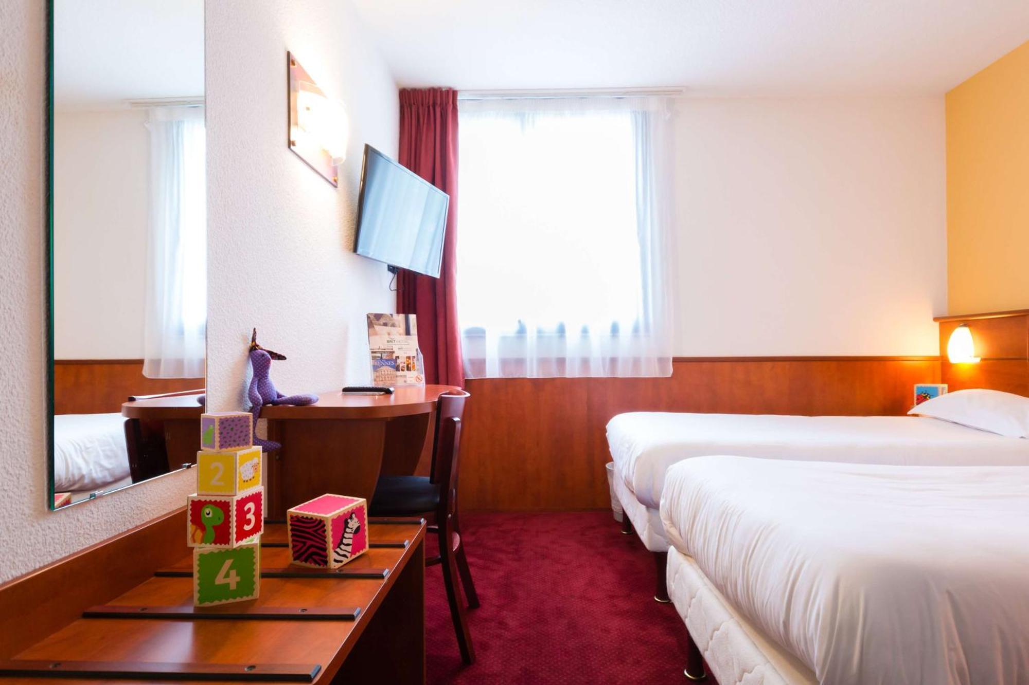 Brit Hotel Rennes St Gregoire - Le Villeneuve Saint-Grégoire エクステリア 写真