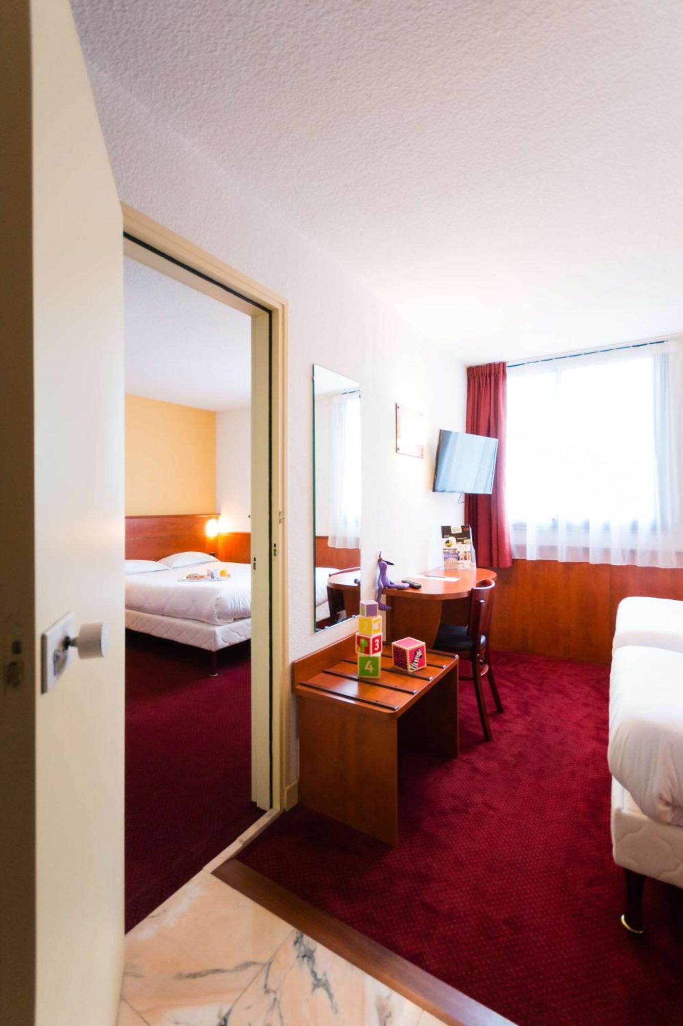 Brit Hotel Rennes St Gregoire - Le Villeneuve Saint-Grégoire エクステリア 写真